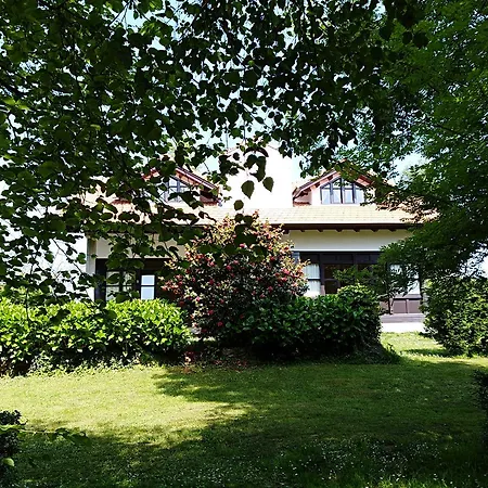 Rural El Pagadin Рибадеселья